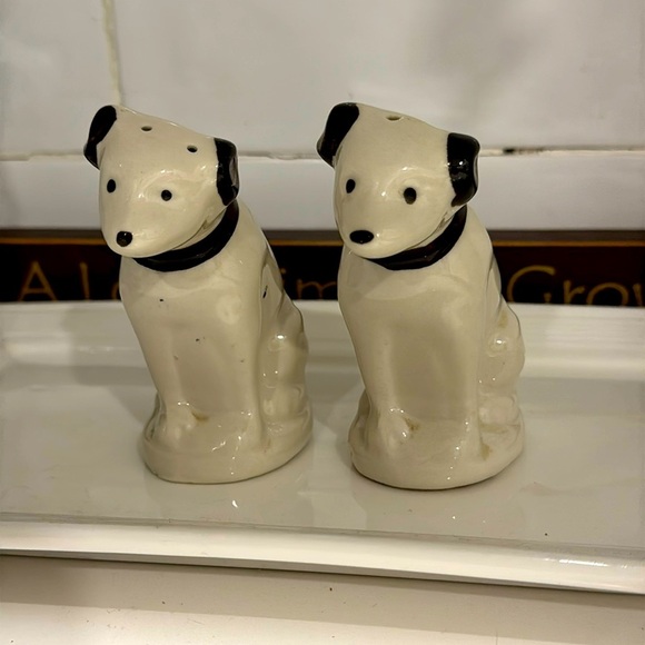 Vintage RCA Victor Nipper Salt and Pepper set​ - Picture 1 of 5